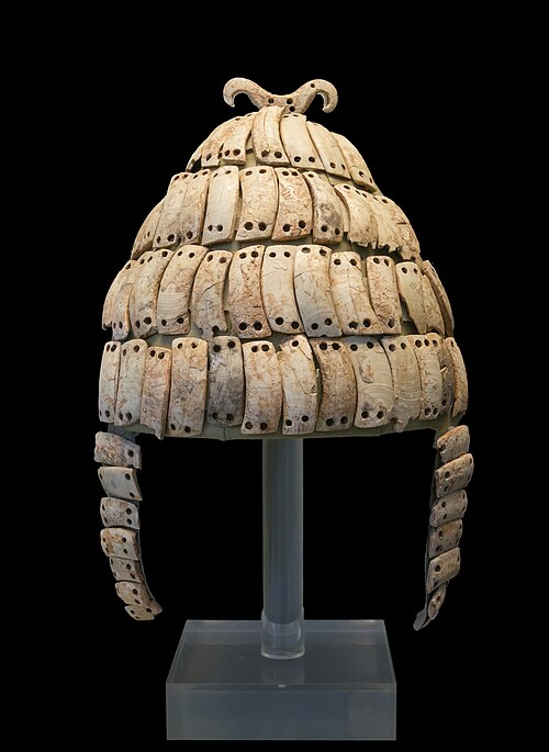 Boarss_tusk_helmet_NAMA6568_Athens_Greece1.jpg.caf18fd8bafcc5ac6a1c8f743fab637d.jpg