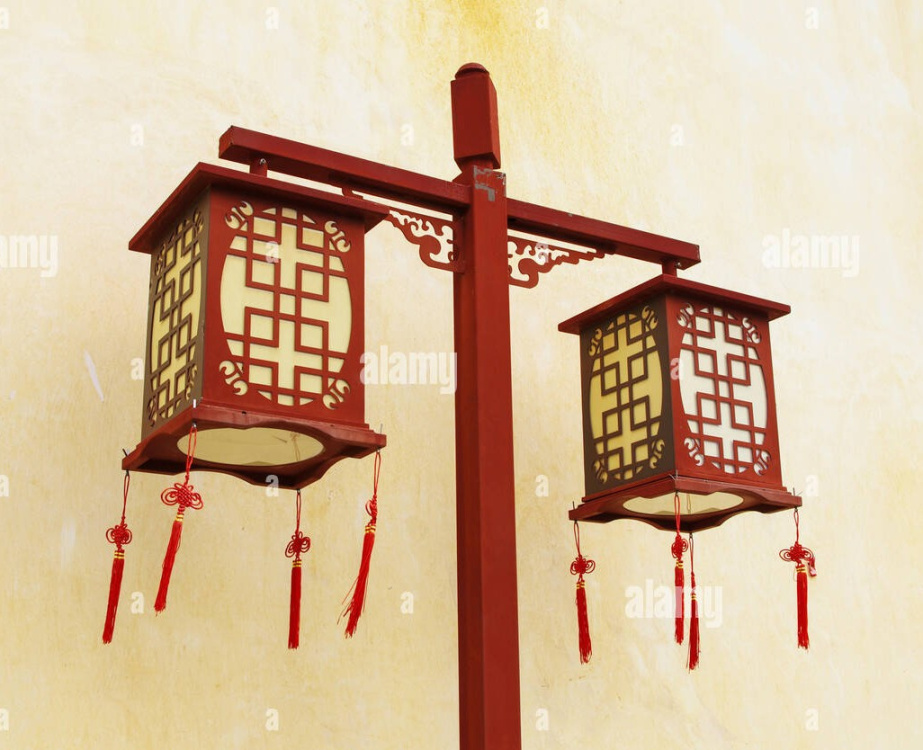 chinese-street-lamp-in-tuanshan-old-village-china-asia-FX22DP.jpg
